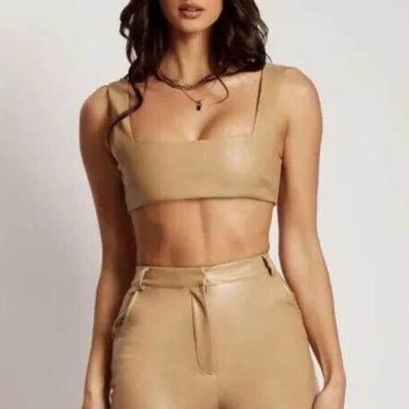 Faux leather top- MESHKI- NWT- size M - Picture 5 of 5